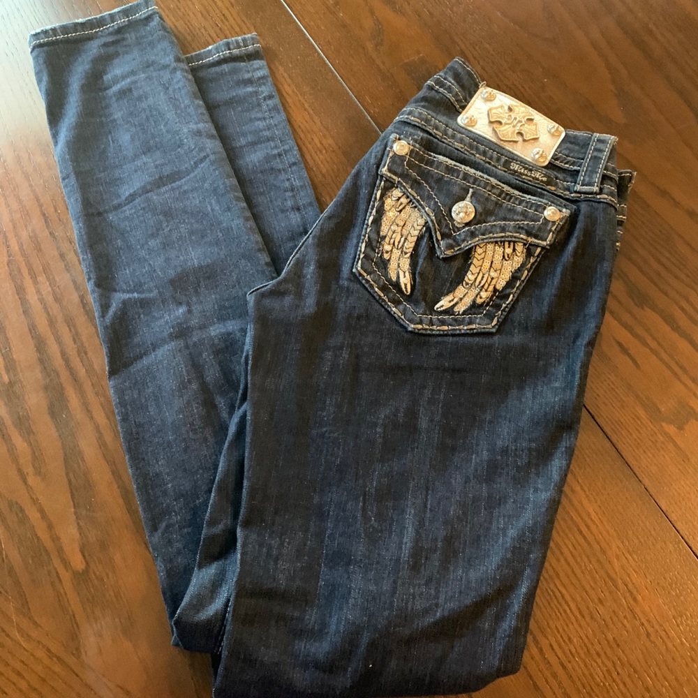 Miss Me Skinny Jeans with Wings on Pockets 27